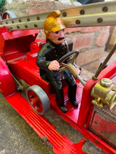Mamod firemen driver - firemen, for