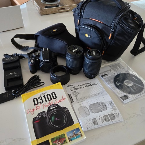 Nikon d3100 kit 2 lenses - d3100, w/