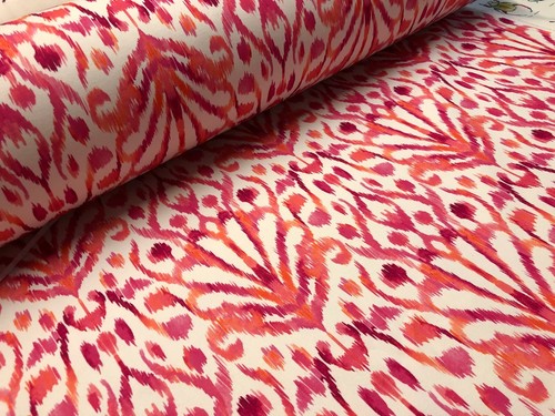 Pink ikat floral fan - floral, damask