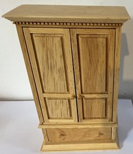 Vintage Dolls House Pine