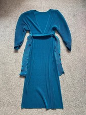 Topshop blue plisse plunge v neck midi dress with belt size 8