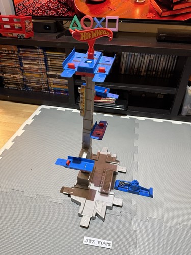 Hot wheels workshop track - hot,