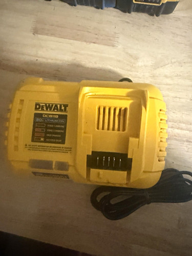 Dewalt dcb118 20v corded - dewalt,