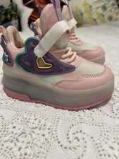 Heelys Child’s 10 Uk Trainer Skates In Excellent Condition As Rarely Used