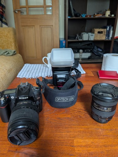 Nikon d90 bundle dslr - nikon,
