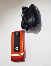 Motorola W375 Red (EE) Retro Mobile Phone In Excellent Condition With Wall Plug 