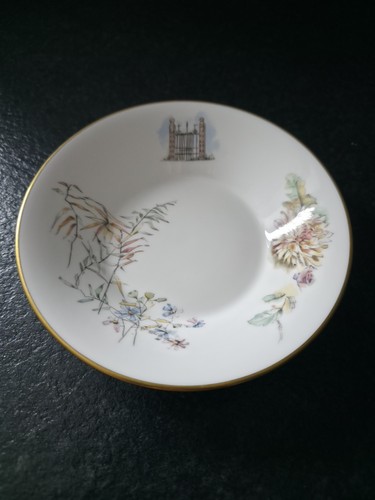 Eight royal worcester secret - eight,