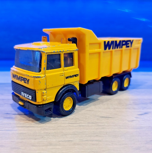 Matchbox superkings k139 iveco - matchbox,