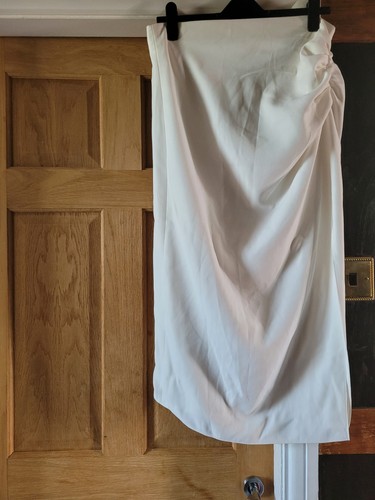Zara white midi skirt - zara,