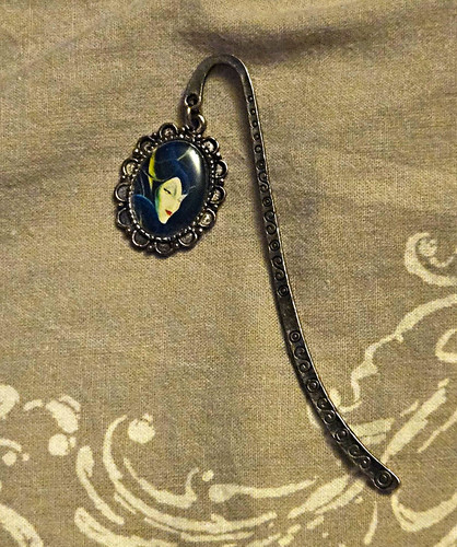 Disney maleficent metal - disney,