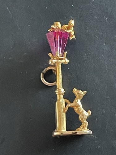 9ct 375 gold dog - dog, cat