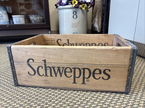 Vintage wooden soda - soda, ginger