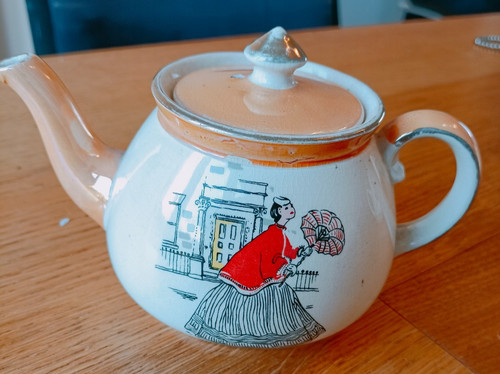 Gibsons pearlised teapot 18x - gibsons,