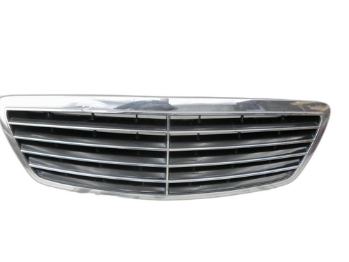 Front grill radiator - front,