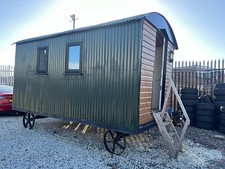 SHEPHERDS HUT 2.4 X 4.5M - BLANK CANVAS - DRAW BAR WITH HITCH - ELECTRICITY