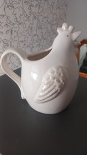 Ceramic Chicken Jug Pitcher – White Farmhouse Kitchen Ornament – 16cm
