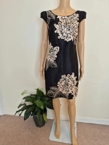 Bnwt monsoon black cream - black,