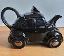 Vintage Carlton Ware VW BEETLE Tea Pot - Black. No chips or damage