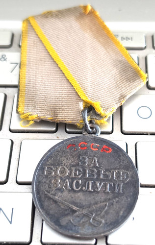 Original wwii medal for - original,