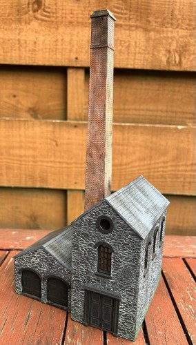 Narrow gauge boiler house - narrow,