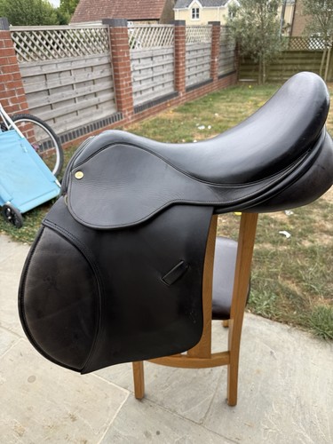 Ideal saddle 5 - ideal,