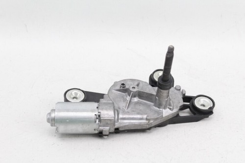 390201860 rear windscreen