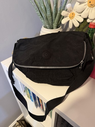 Kipling black crossbody
