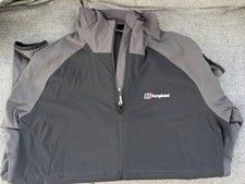 Berghaus Light Hooded Jacket
