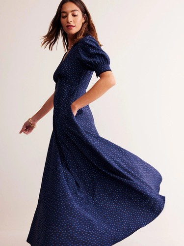 Nwt boden godet navy blue - boden,