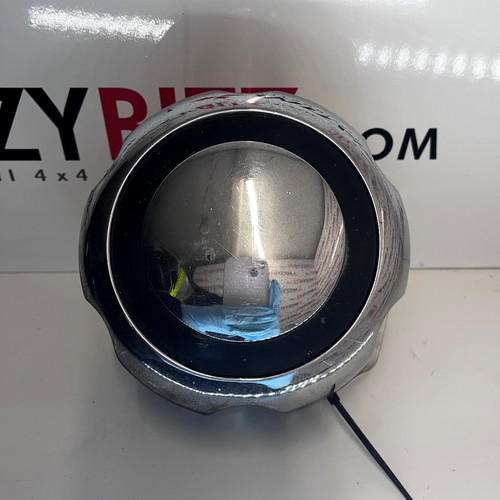 Alloy wheel centre cap for - alloy,