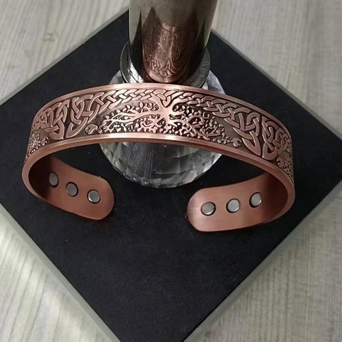 Magnetic solid pure copper - magnetic,