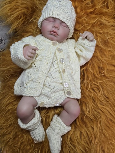 Newborn size full outfit set - newborn,