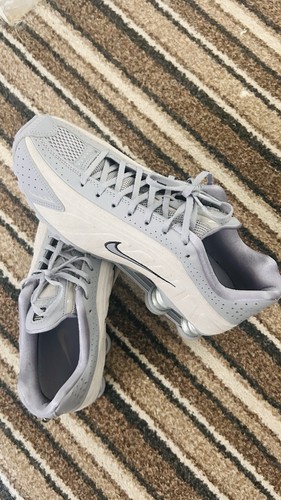 Nike shox - shox, r4