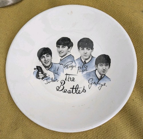 Vintage pottery side - pottery, plate