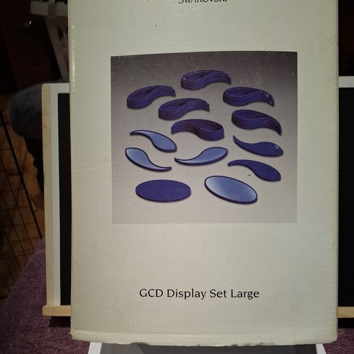 Swarovski gcd display - gcd,