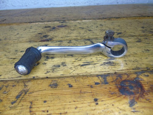 Triumph t160 gear lever - triumph,