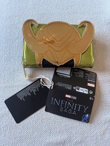 Loungefly nwt marvel infinity - nwt,