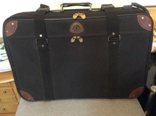 Official globe trotter - official,