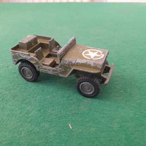 Dinky toys army world - dinky,