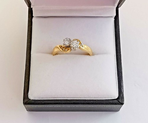 Diamond stone gold ring - 2, 18ct