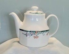 Royal Doulton 'Juno'  China