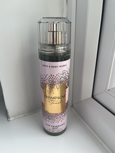 Bath body works champagne - bath,