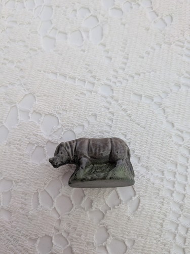 Miniature rhino figure wade - rhino,