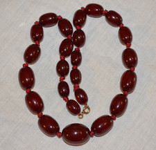 Vintage Cherry Amber Bakelite Bead Necklace Internal Streaking Restrung 47g