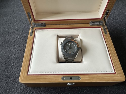 Omega seamaster planet - seamaster,