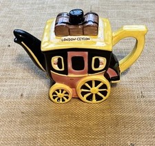 Rare “Coach and Pour” Teapot by Bob Hersey – London-Ceylon Stagecoach Design