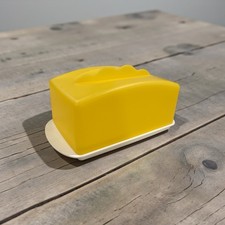 Tupperware 1LB Butter/Cheese