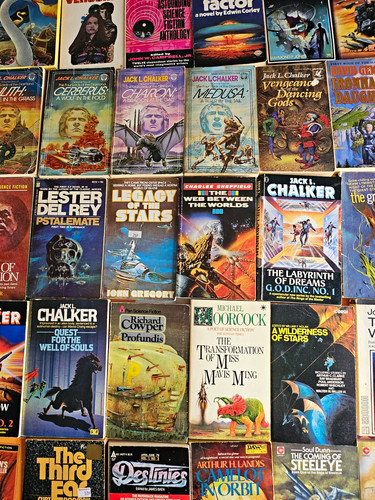 Science fiction fantasy book - fiction,