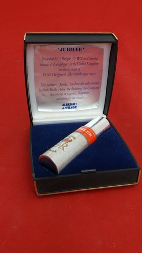 Silver jubilee perfume - silver, queen