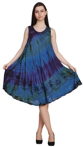 Women tie dye - dye, embroidery